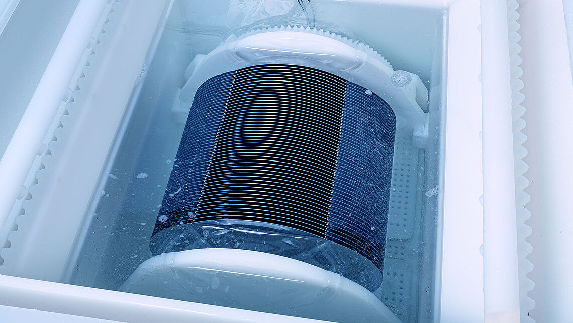 Yarımkeçirici vafli təmizlənməsi nədir?