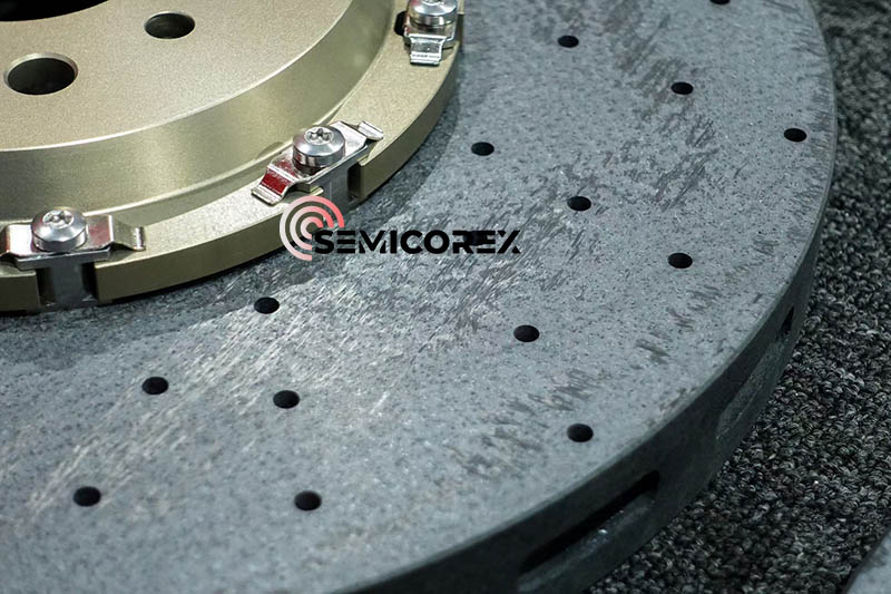 Karbon-keramika kompozit əyləc sistemlərinin təhlili